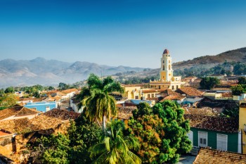 El paisaje típico de Trinidad, Cuba