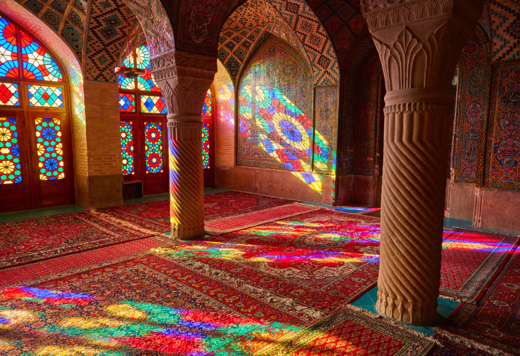 Some countries can visit the Pink Mosque without a visa for Iran